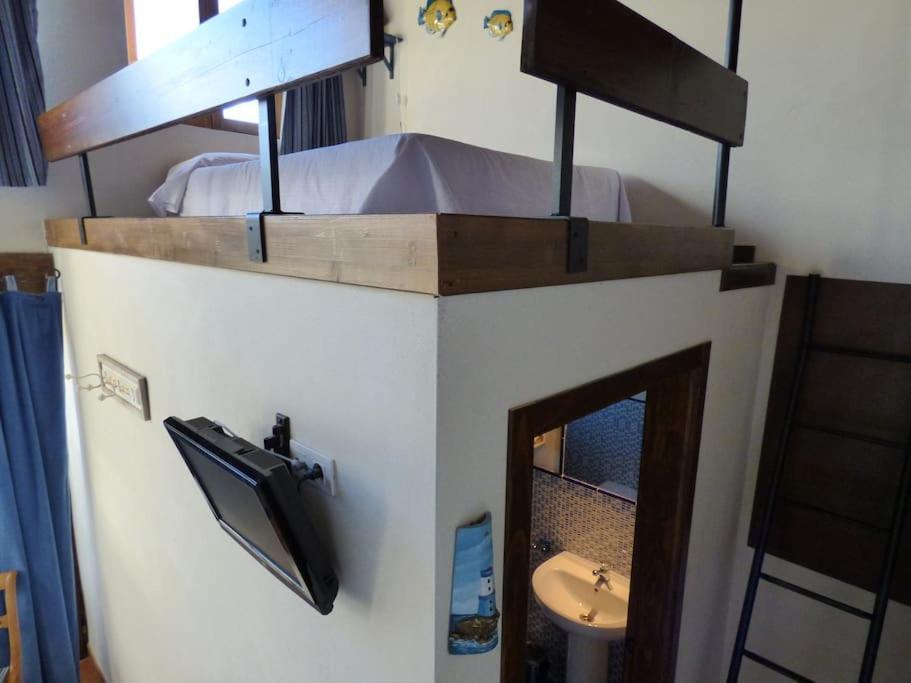 Hotel Rural Bioclimático Sabinares del Arlanza Puentedura Esterno foto