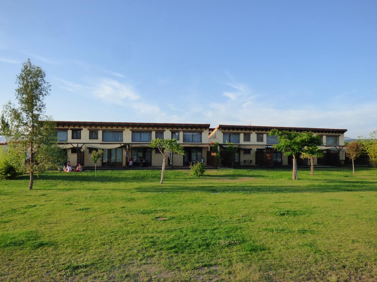 Hotel Rural Bioclimático Sabinares del Arlanza Puentedura Esterno foto