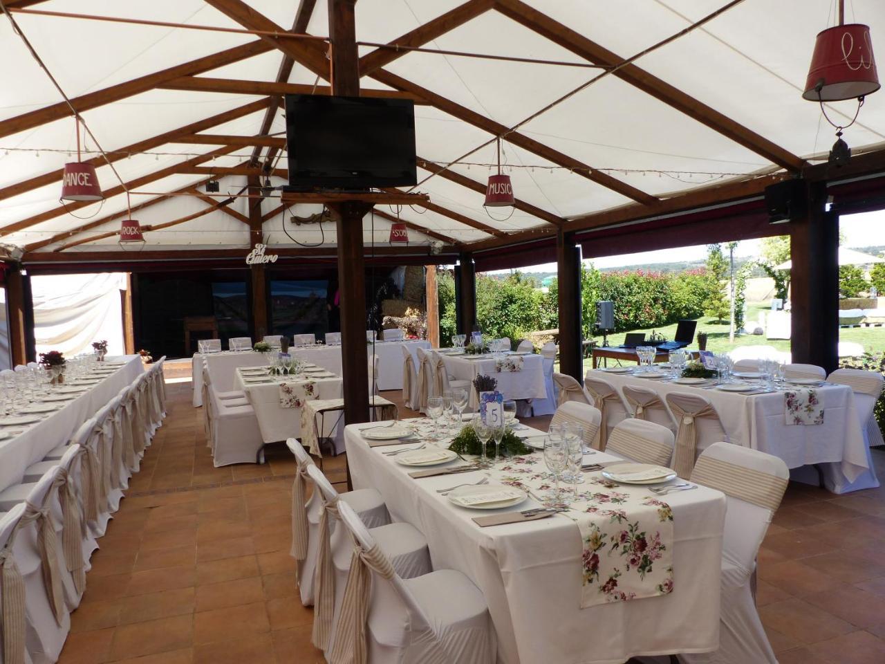 Hotel Rural Bioclimático Sabinares del Arlanza Puentedura Esterno foto
